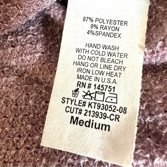 Lavender Green Mustard Color Block V-Neck Top Decorative Buttons - Picture 4 of 5